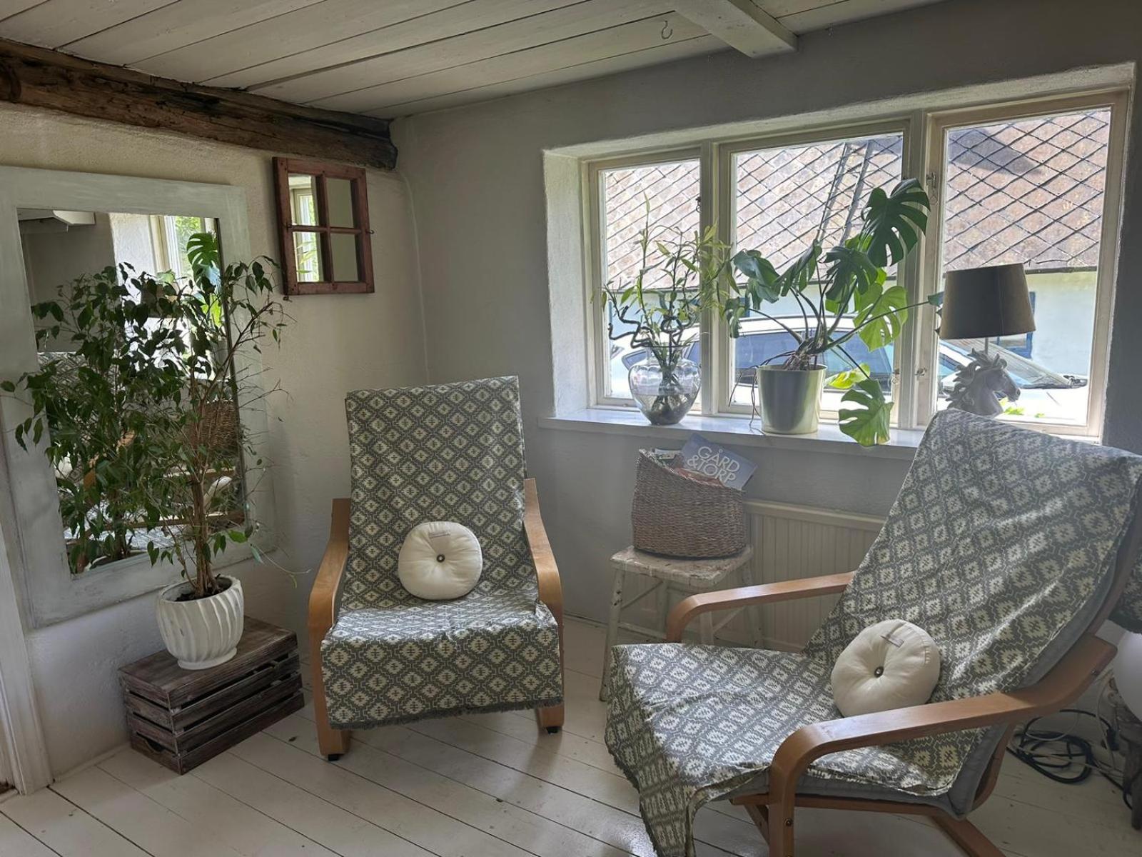Millans Dockhus Villa Onslunda Esterno foto